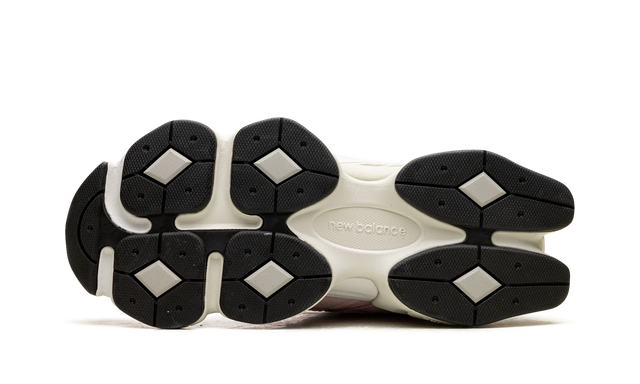 New Balance 9060 Rose Sugar Angora