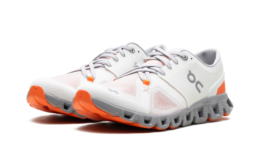 On Running Cloud X 3 Ivory Alloy