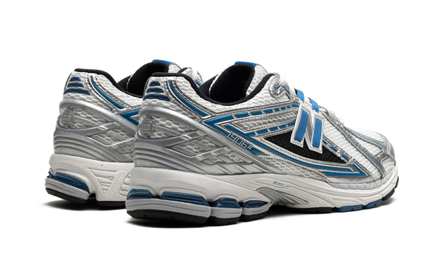 New Balance 1906R "SILVER METALLIC"