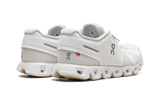 On Running Cloud 5 Push Ivory Savannah