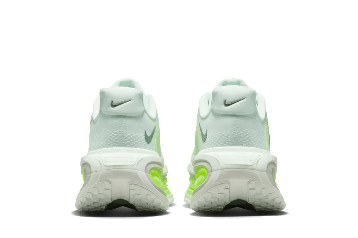 Nike Vomero Premium Barely Volt Green