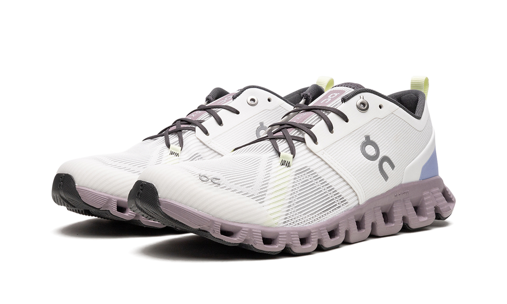 On Running Cloud 3 White Heron