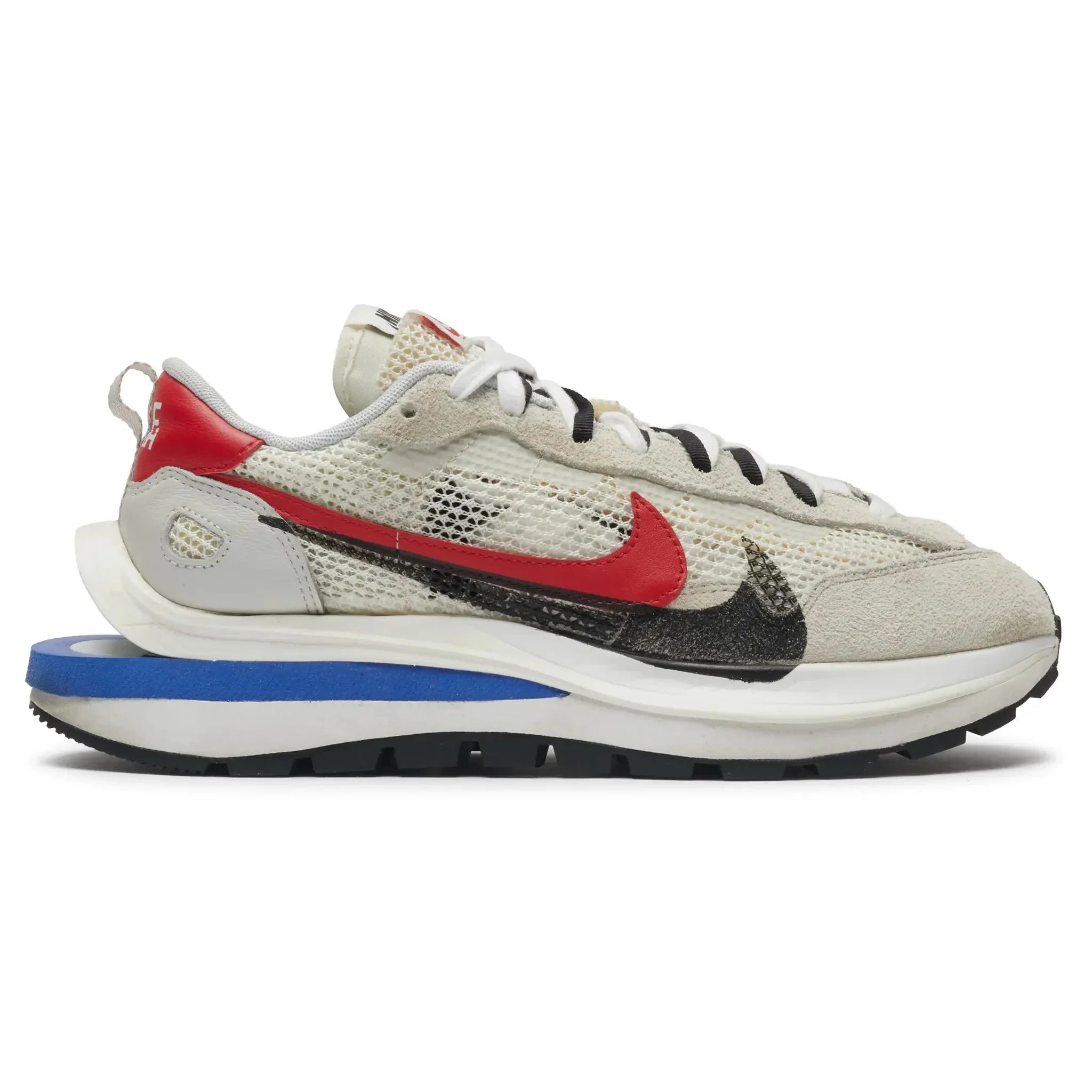 Preloved - Nike x Sacai Vaporwaffle Sail Sport Fuchsia Sneaker